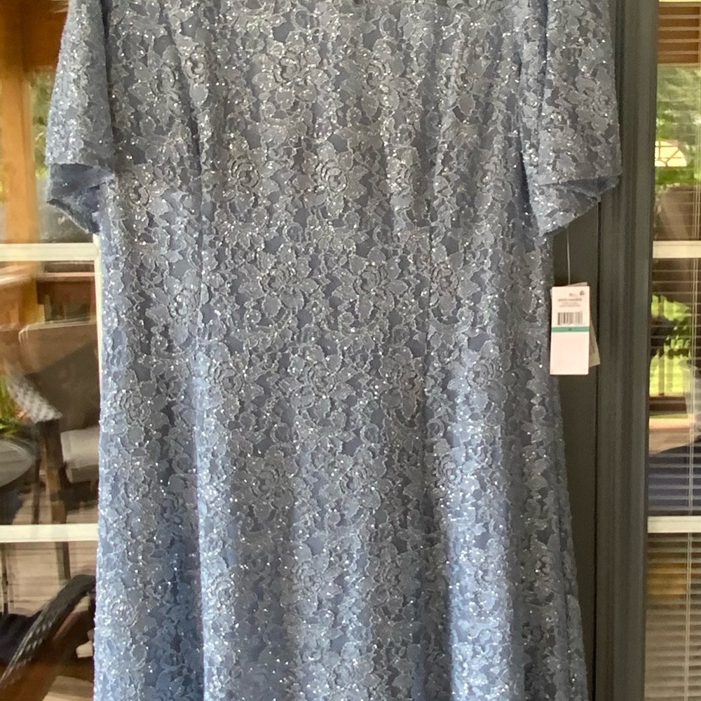 Elegant Blue Lace Dress